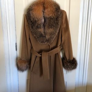 St. John Designer Cashmere/Wool coat with fur trim